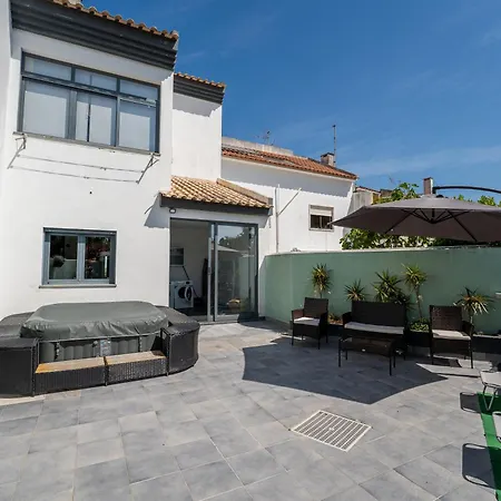 Turquesa Estoril Villa *